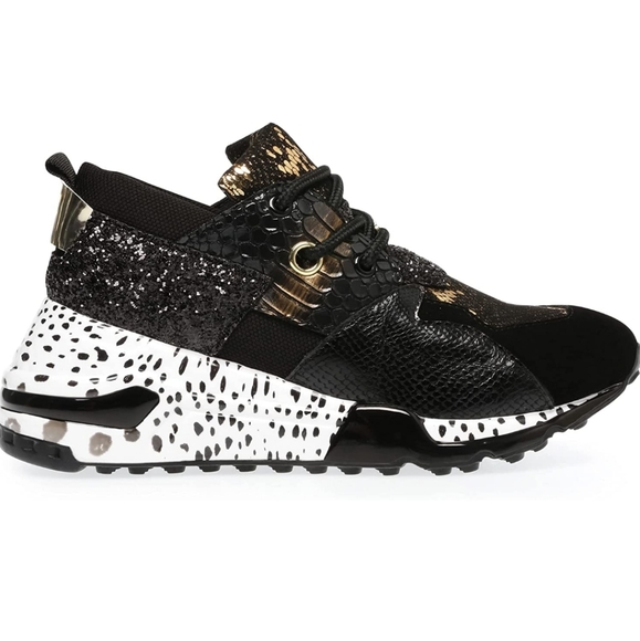 Steve Madden Shoes - Steve Madden Cliff sneaker for women